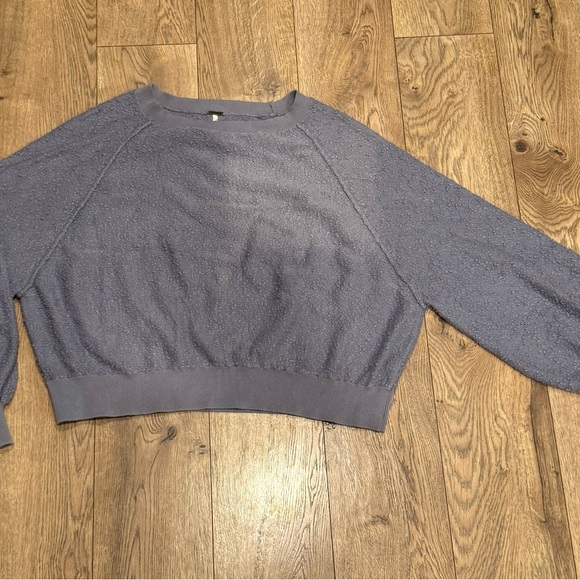 Free People “Found My Friend” Purple Gray Crew Neck Cropped Pullover - Picture 4 of 16